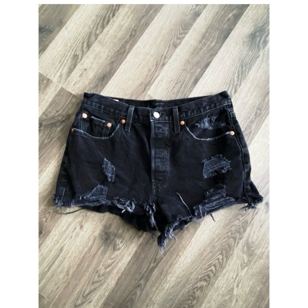 LEVI’S 501 Black Ripped Jean Shorts - Picture 9 of 12